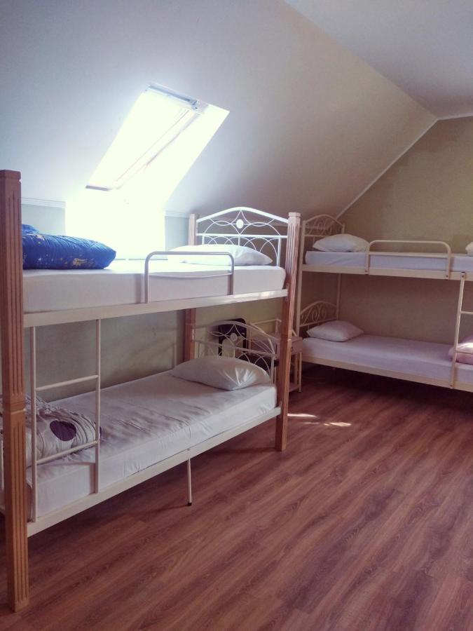 Freedom Hostel Oezjhorod Buitenkant foto
